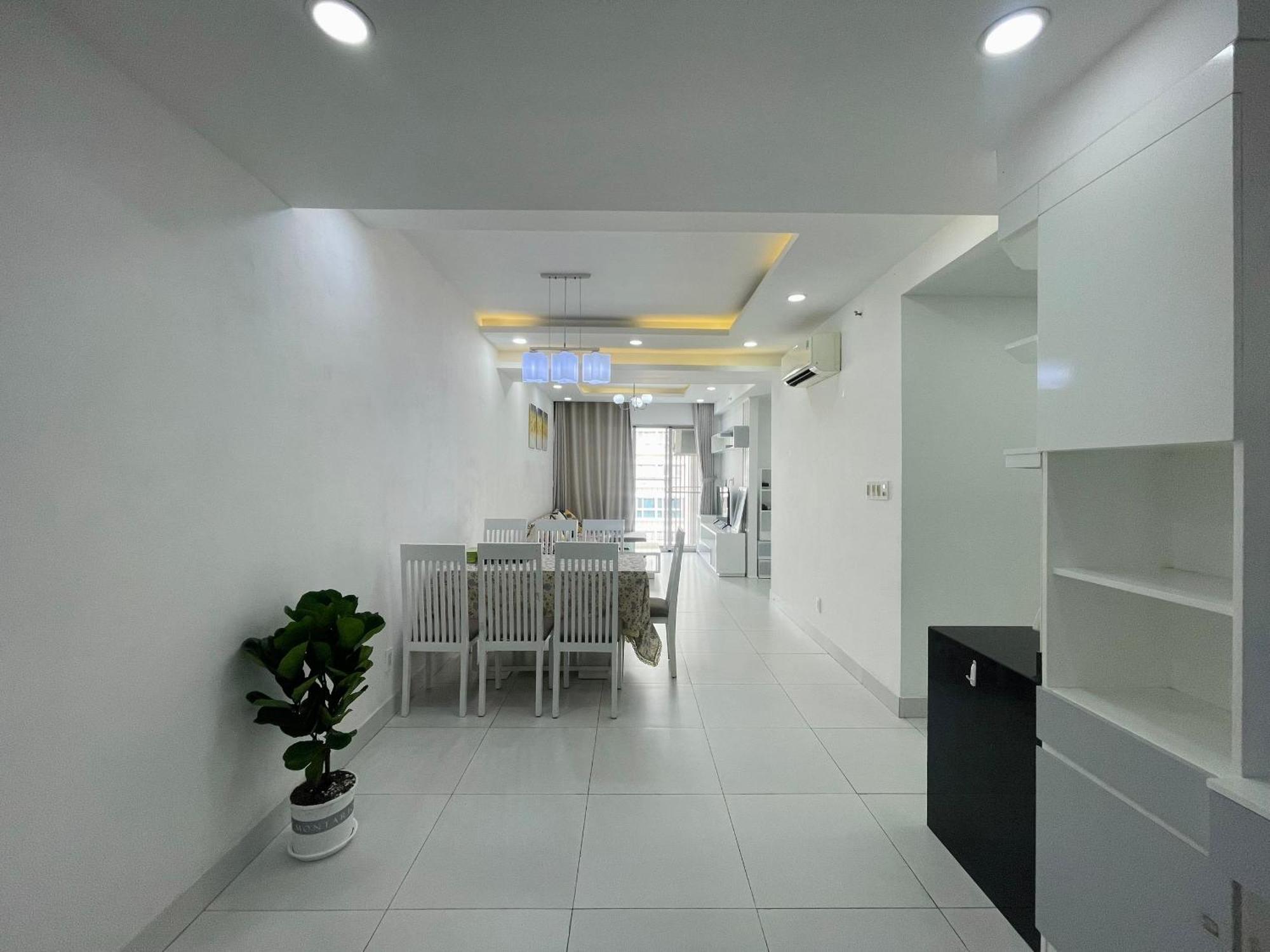 Secc Luxury 2-Br Apartment, Scenic Valley, Saigon Exhibition And Convention Center, Fv Hospital, Phu My Hung District 7 Ho Chi Minh City Exterior photo